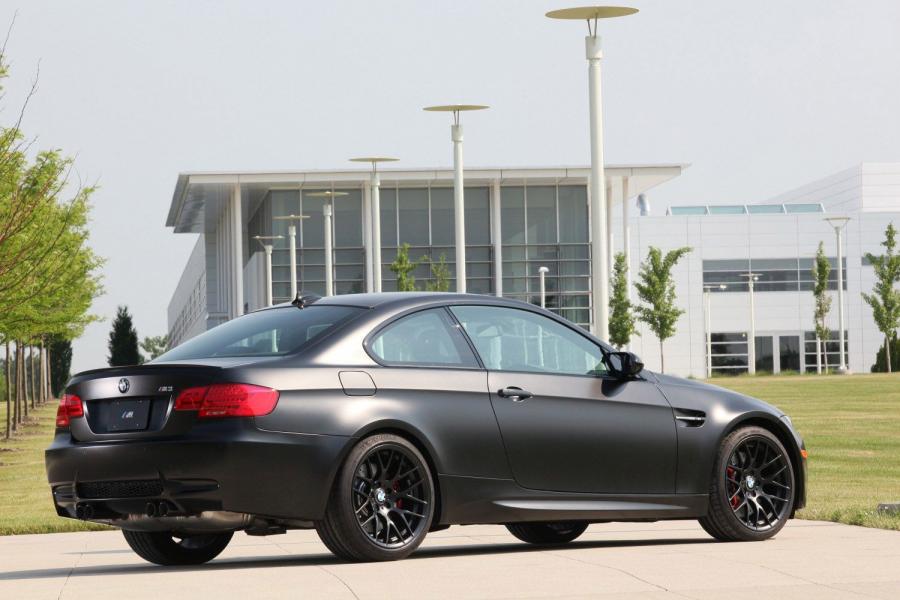  BMW M3 Coupe Frozen Black Edition 2011 года  (фото 19 из 25)